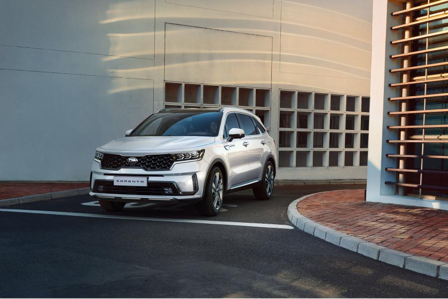  Kia Sorento EcoHybrid 2020 года  (WW) (фото 8 из 14)